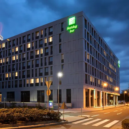 Holiday Inn Frankfurt Airport By Ihg Отель