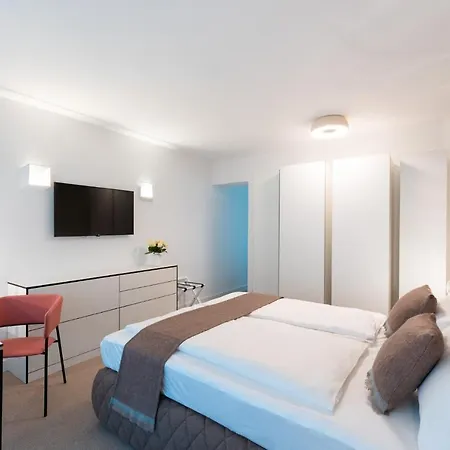 Aparthotel Studiohouse Frankfurt *
