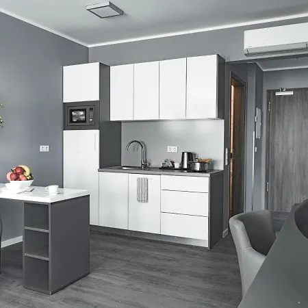 Aparthotel The - & House 4*