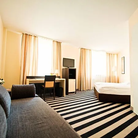 Bristol - Frankfurt - Station Hotel
