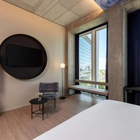מלון Nhow Frankfurt 4*