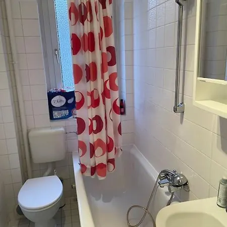 Big For 2 Pers, 9 Min To Trade Fare, Free Parking * Frankfurt am Main