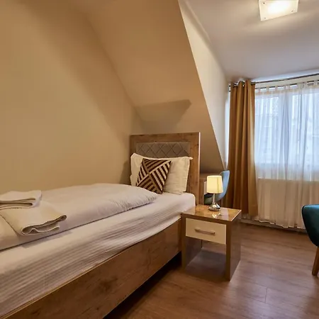 Isha Hotel 3*