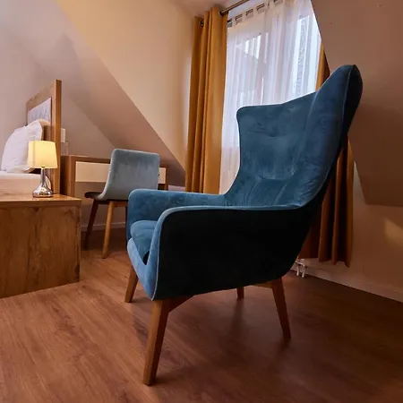 Hotel Isha