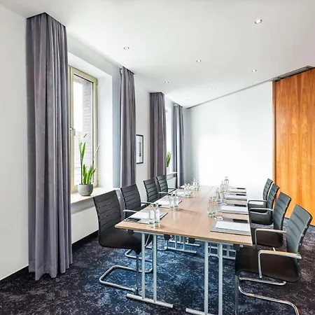 Lindner Hotel&residence Main Plaza Hotel 4*