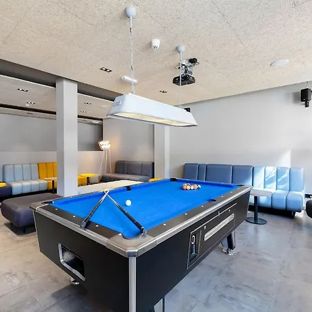 法兰克福加鲁斯维亚特尔a&o经济型连锁酒店 酒店 2*