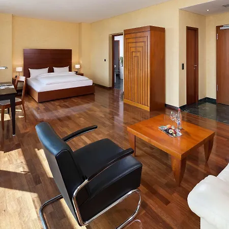 Otel Innside By Melia Frankfurt Eurotheum