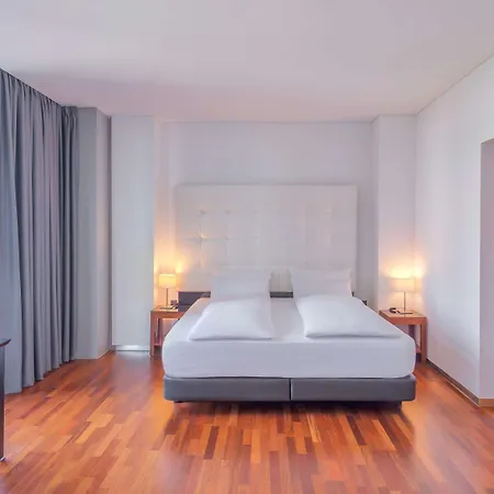 Innside By Melia Frankfurt Eurotheum Otel Frankfurt am Main
