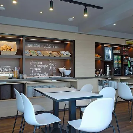 Hotell Offenbach-sd 3*
