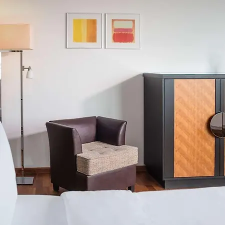Lindner Hotel&residence Main Plaza 4*