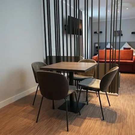 Boutique Kaiser - & Aparthotel 4*