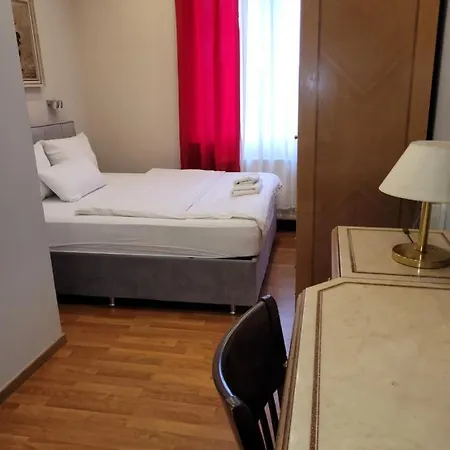 弗兰肯河畔旅馆 3* 美因河畔法兰克福