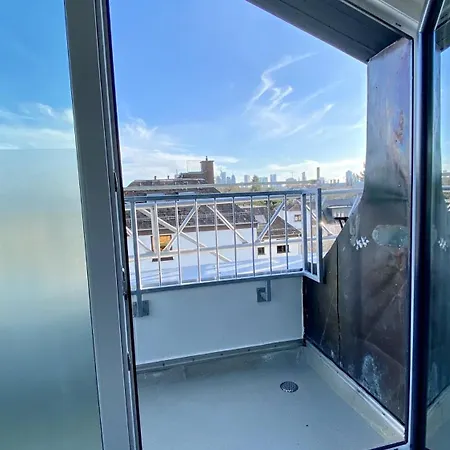 Schoenes Erwachen Im Frankfurter Penthouse Homestay szállás *