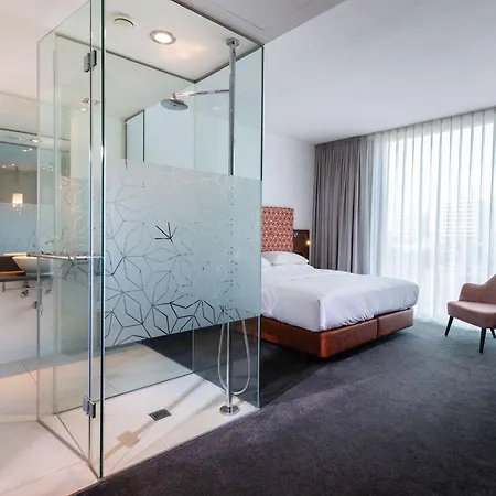 מלון Doubletree By Hilton Frankfurt Niederrad