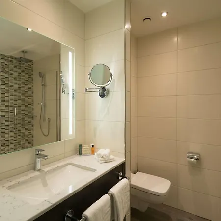 Ξενοδοχείο Hilton Garden Frankfurt Centre 4*