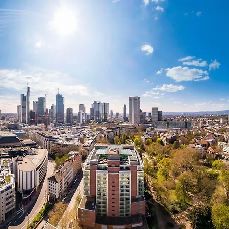 Hilton Frankfurt Centre 5* Франкфурт-на-Майне