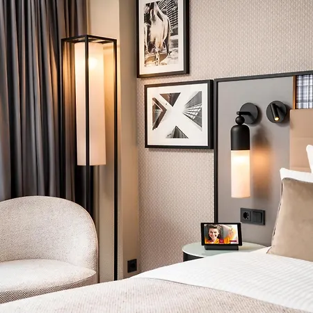 Leonardo Royal Frankfurt Otel 4*