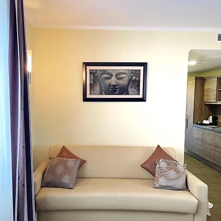 法兰克福市展览中心机场南姆酒店及公寓 酒店 3*