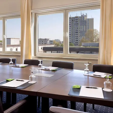 Flemings Frankfurt Main-riverside Otel Frankfurt am Main
