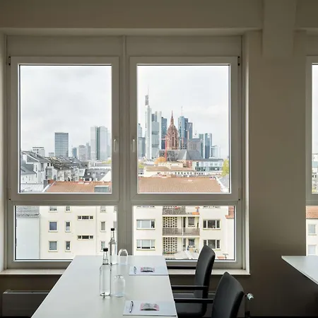 Flemings Frankfurt Main-riverside Otel 4*