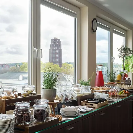 Flemings Frankfurt Main-riverside 4* פרנקפורט