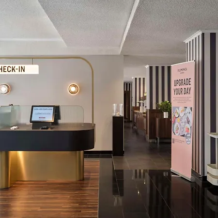 מלון Flemings Frankfurt Main-riverside 4*