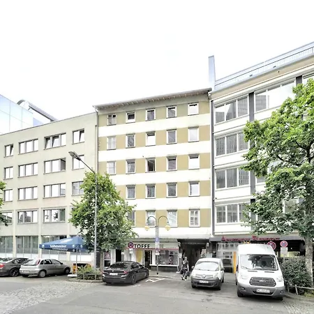 Casa de hóspedes Schoenes Helles Zimmer Direkt In Frankfurt City Nr 301 Frankfurt am Main