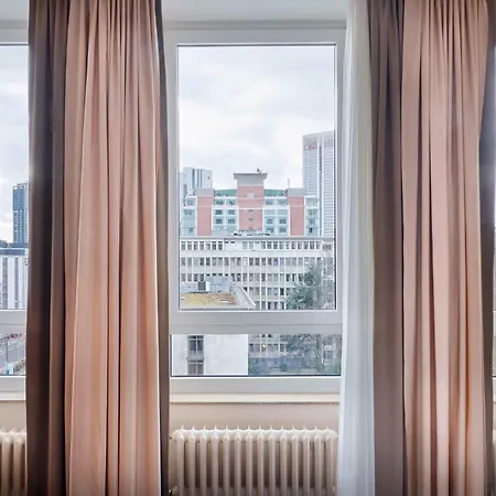 Hotel Flemings Selection Frankfurt-city 4*