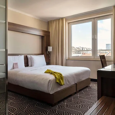 Flemings Frankfurt Main-riverside Otel Frankfurt am Main