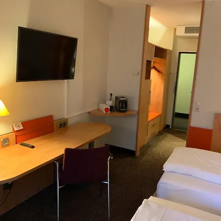 Hotelzimmer Frankfurt-bockenheim Messe * Frankfurt am Main