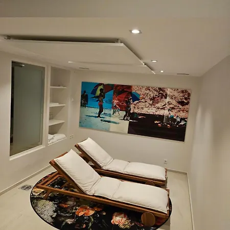 Aparthotel Studiohouse Frankfurt *