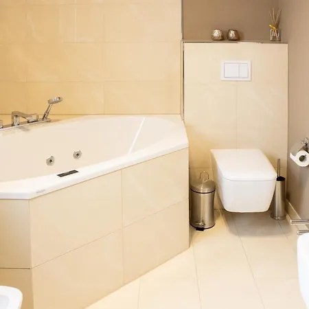 Apartment Luxus-penthouse Im Zentrum