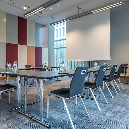 Отель Radisson Blu Frankfurt 4*