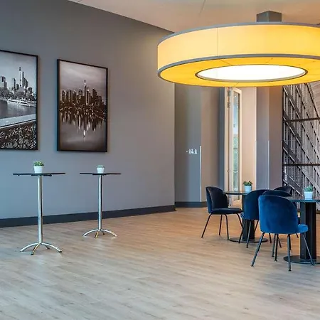 Radisson Blu Frankfurt Отель Франкфурт-на-Майне