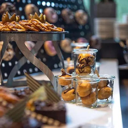 Radisson Blu Frankfurt Отель