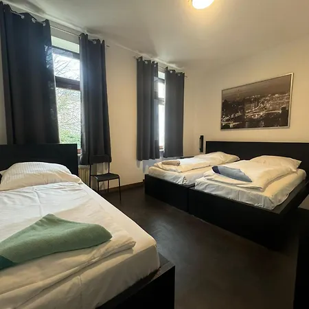 Frankfurt Apartment *