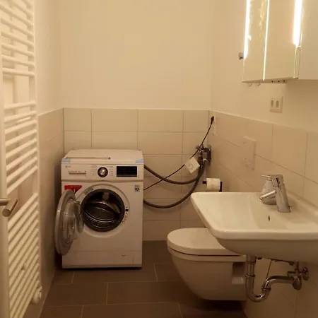 Frankfurt Studio Close To Main-station
