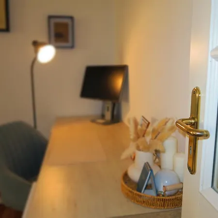 Schoener Altbau In Sachsenhausen 20 Min Zur Messe
