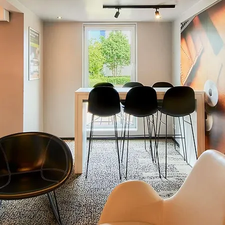 Hotell Offenbach-sd 3*