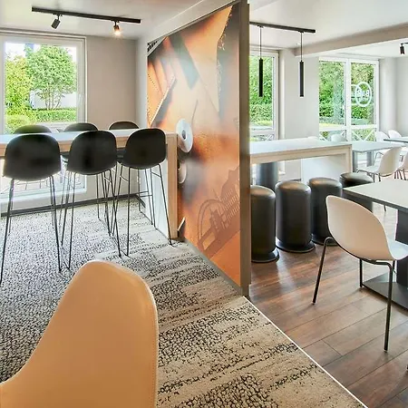 Hotell Offenbach-sd 3*