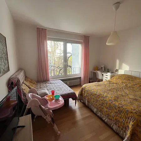Full Flat In Centre With Balcony Apartment Frankfurt am Main