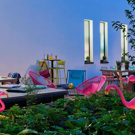 Moxy Frankfurt East Otel
