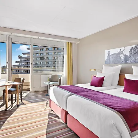 Leonardo Royal Frankfurt 4*