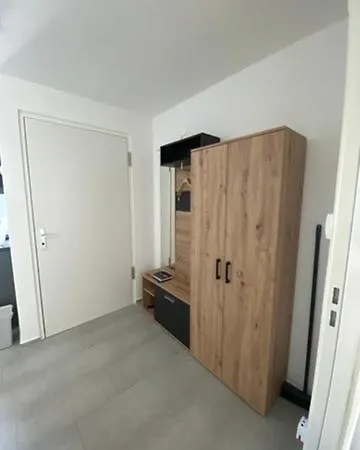 Living & Apartment