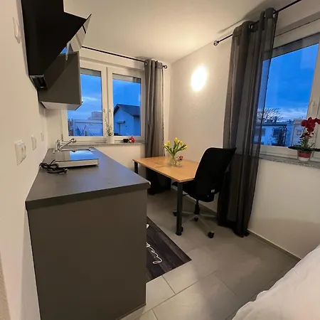 Living & Apartment *
