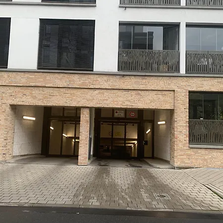 279 Expositon Center Galluswarte Main Train Station Apartment