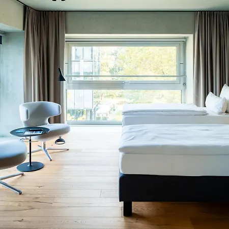 Hotel The Flag West M. 4*