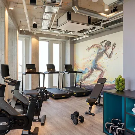 Nhow Frankfurt Hotell 4*