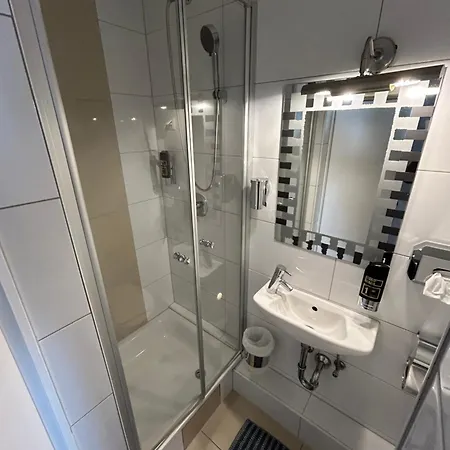 Ento Hotelwestend Hotel 5*