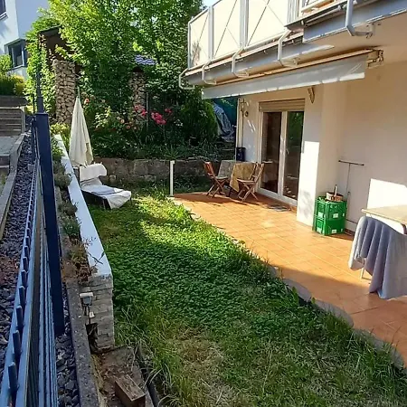 Apartment Mitten In Alt-seckbach *